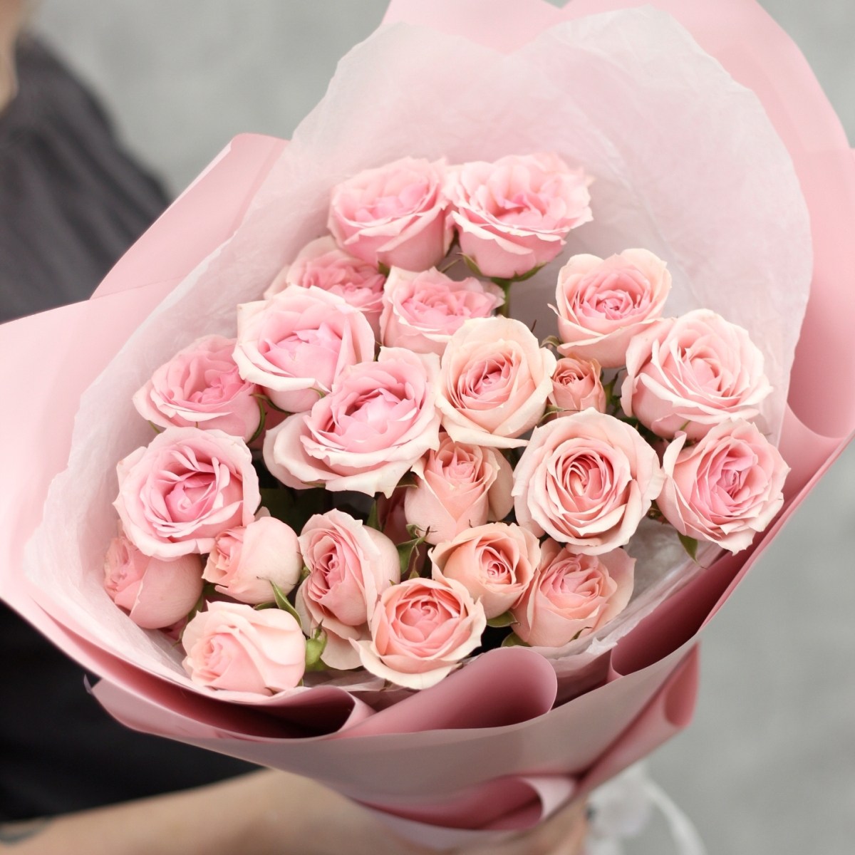 buket kustovyh roz 2